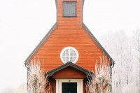 vintage-styled-scandianvian-home-from-an-old-church-11