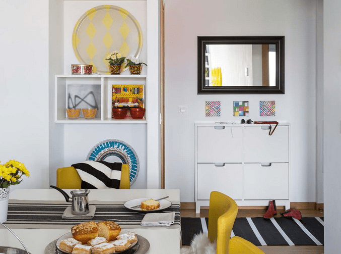 Vivacious malaga apartment with ikea furniture and juicy accents  16