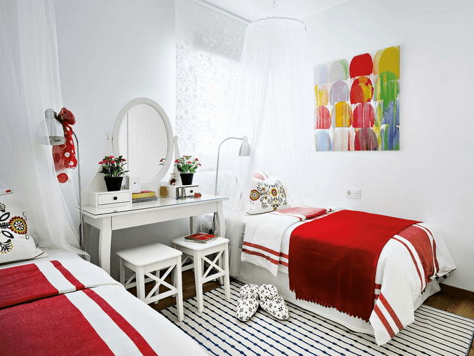 Vivacious malaga apartment with ikea furniture and juicy accents  19