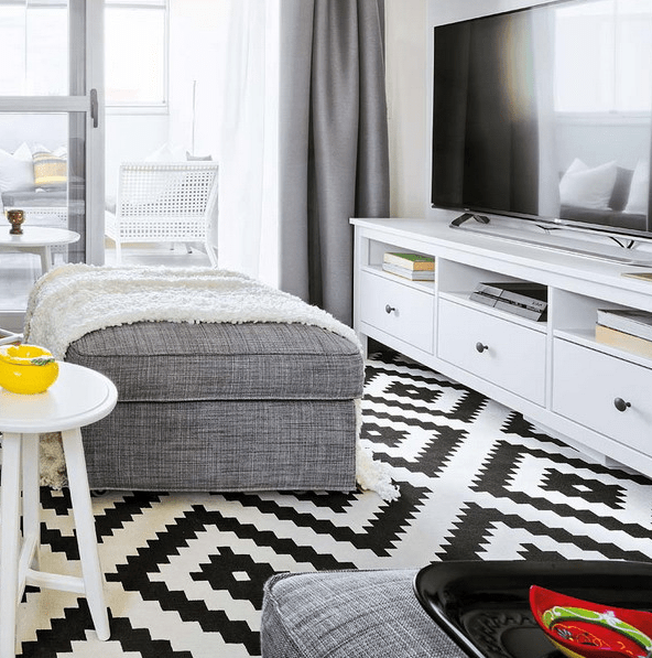 Vivacious malaga apartment with ikea furniture and juicy accents  7