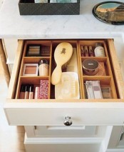 ways-to-organize-your-makeup-and-beauty-products-like-a-pro-12