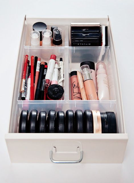Ways to organize your makeup and beauty products like a pro  16