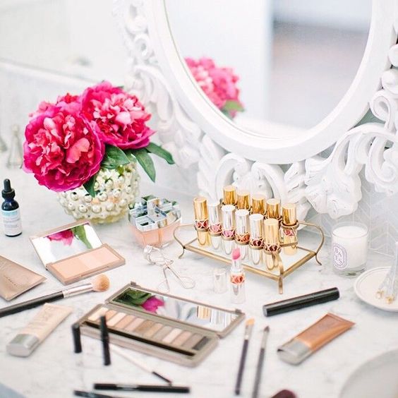 Ways to organize your makeup and beauty products like a pro  8