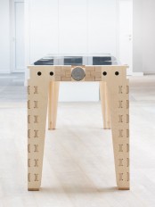 work-and-turn-multipurpose-table-with-a-reversible-top-7